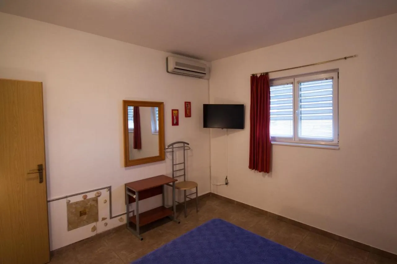 Apartments Jasna Trogir 0*,  Horvátország