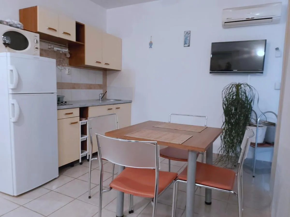 Apartments Jasna Trogir